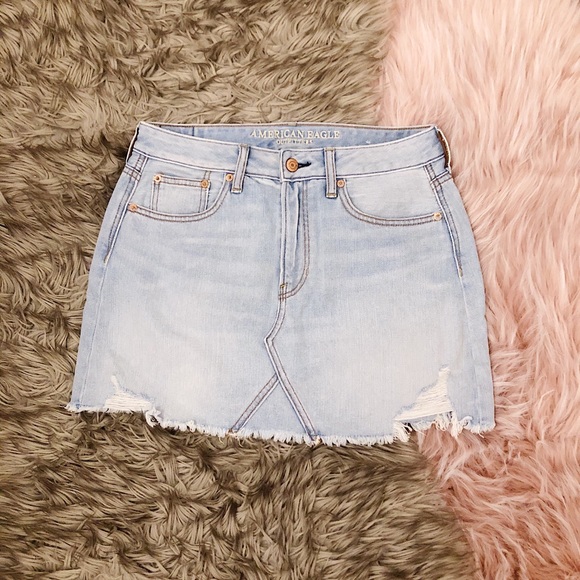 ⭐️Buy 1 get 1 FREE⭐️ NWOT American Eagle Skirt - Picture 1 of 4